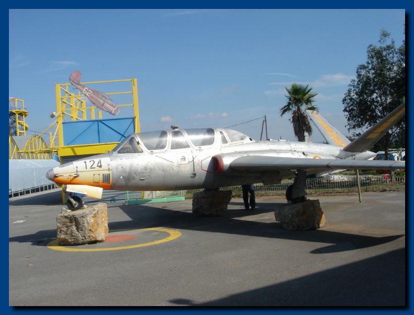 foto fouga 124b